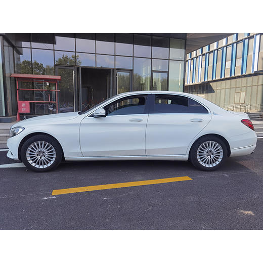 奔驰 改款 C180L【长租-北京】 商品图3