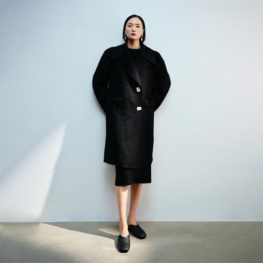 LIYIHAN 泡泡袖双面呢大衣 Y234D10190 商品图1