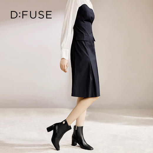 Dfuse迪芙斯冬季新款牛皮方头优雅花扣粗跟短靴女DF34116015 商品图7