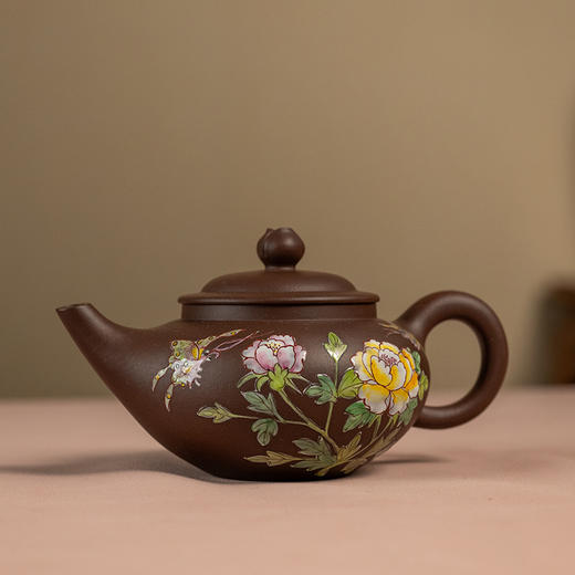 《花开富贵壶》 华雪琴  省陶瓷艺术大师、正高级工艺美术师（研究员级高级工艺美术师）、著名中青年陶艺家 商品图0