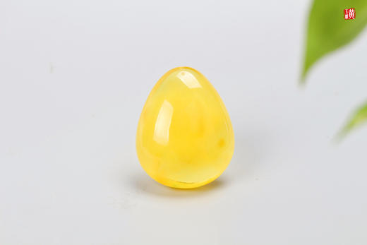 【芳华】蜜蜡水滴形吊坠 商品图0