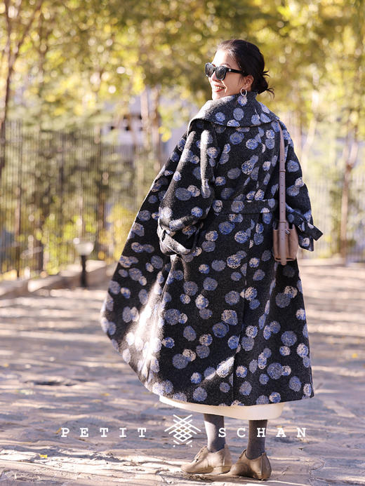 PETIT SCHAN小闪 CLO#380 blue lotus 蓝莲 意大利进口羊毛针织浴袍式系带大衣 商品图0