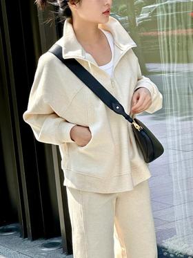 【高品质私服】【小禾同款保棉牦牛绒针织小立领拉链卫衣】落肩版型设计，小慵懒小时髦，柔软亲肤，打造年轻感时髦造型【无标出货 介意慎拍】