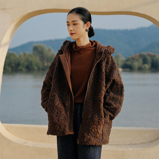 绽放784朵/2023秋冬高端撞色刺绣花卉开襟连帽宽松文艺休闲外套 商品图1