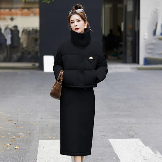 冬季新款，时尚潮流高端大气上档次两件套白鸭绒羽绒服HR-BBL23018 商品图8