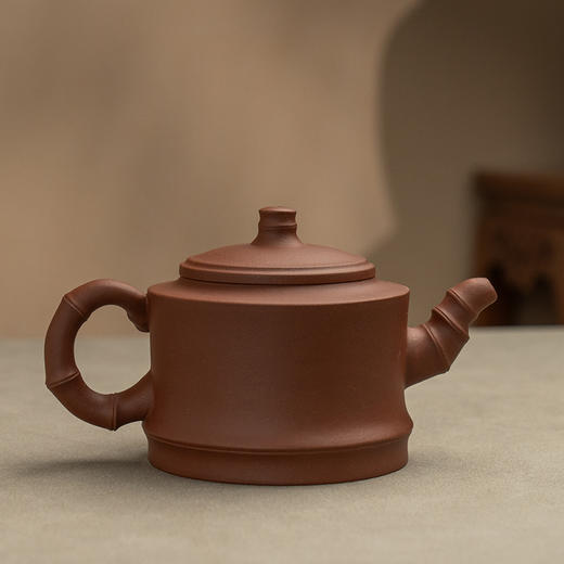 《一品竹壶》 瞿华娣  省陶瓷艺术名人、正高级工艺美术师（研究员级高级工艺美术师）、正高级乡村振兴技艺师、宜兴紫砂陶合格承传人、著名中青年女陶艺家 商品图4