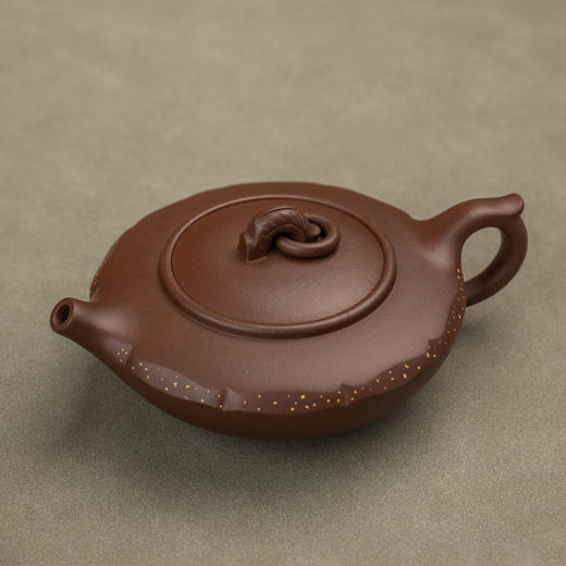 《鱼乐壶》吴幼波 正高级工艺美术师（研究员级高级工艺美术师）、实力派中青年紫砂艺术家 商品图1