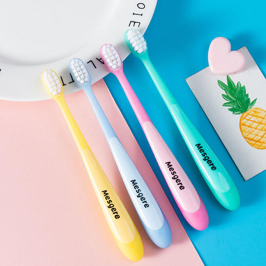 美时洁超细软儿童护齿牙刷，专为儿童设计，糖果色系，让宝宝爱上刷牙！ 商品图1