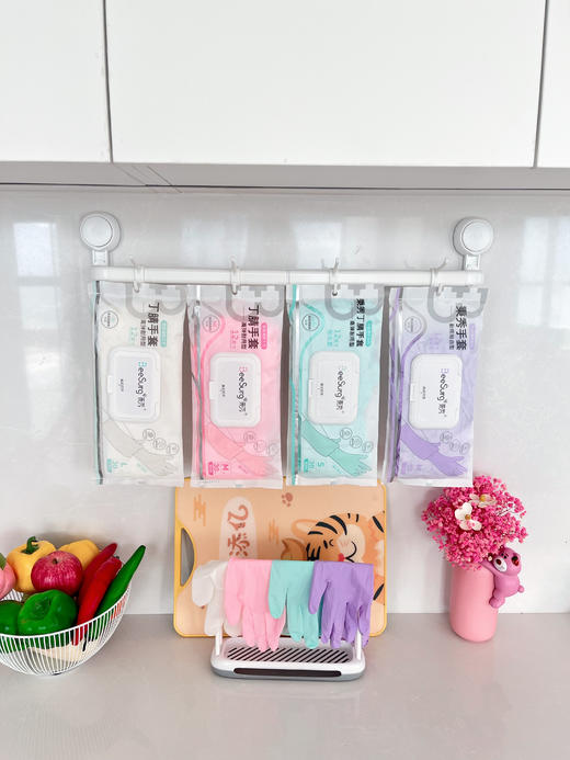 【秉秀丁腈手套】🧤呵护你的双手👐食品级材质🍤烹饪料理、吃东西、做家务都可以安心使用💕用过这款，你会发现其他手套都是将就‼️‼️  商品图0