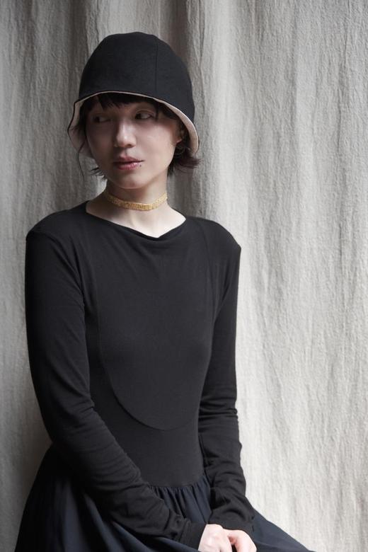 Kreuzzz  黑色双面CHIBI JR.圆顶亚麻钟型帽 商品图9