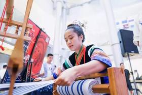  扒一扒连明星都刮目相看的“爱豆” 