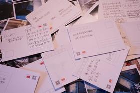  比拆快递更兴奋的是拆开一封封无比珍贵的信！ 