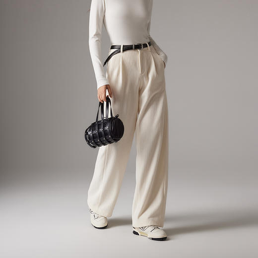 IN AND ON 秋冬保暖加厚雪尼尔休闲褶裥宽腿裤53565 商品图3