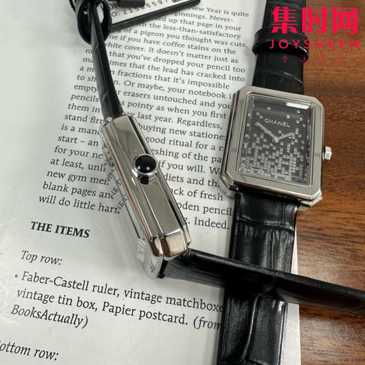 香奈儿-CHANEL香奈儿BoyFriend系列 女士石英腕表 新款上市，采简用‬洁、干‮的净‬‬设计 商品图2