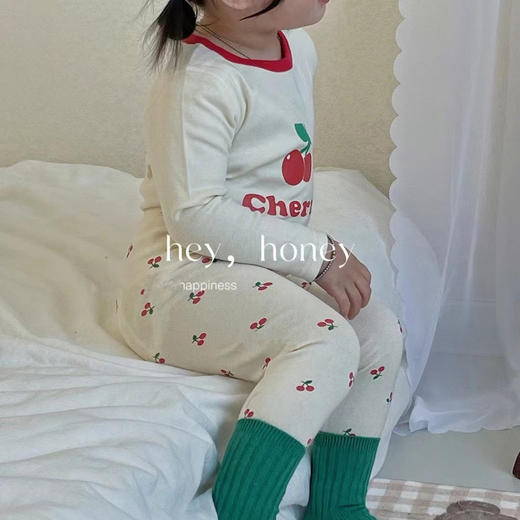 【39.9/套】超好看的儿童A类羊毛拉架纯棉无骨缝合90-150码店 商品图1