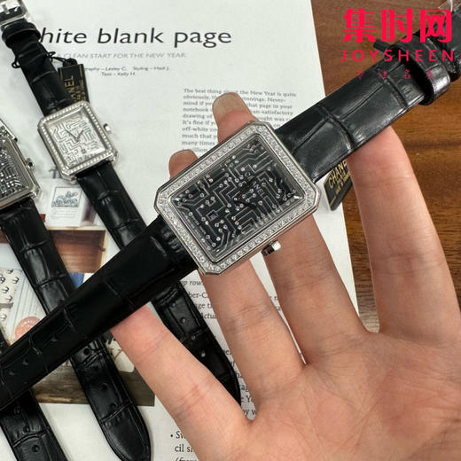 香奈儿-CHANEL香奈儿BoyFriend系列 女士石英腕表 新款上市，采简用‬洁、干‮的净‬‬设计 商品图2