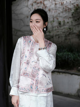 盛唐牡丹 |高货/重缎真丝手工刺绣偏襟坎肩 (特价品)