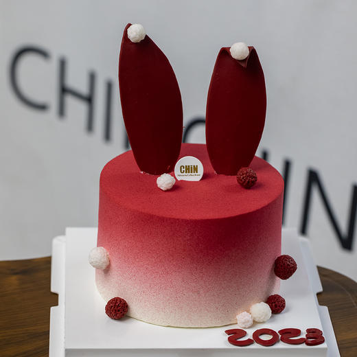 翻糖兔耳喷霜蛋糕 商品图0