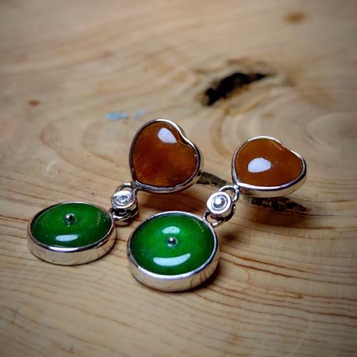 18k翡翠耳钉 商品图0