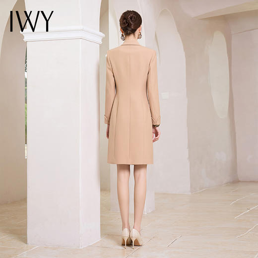 IWY/时尚高端卡其色双排扣连衣裙设计感职业西装裙Q1004 商品图4