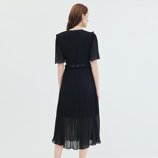 EITIE爱特爱夏季时尚纯色显瘦法式气质优雅百褶收腰连衣裙7077704J 商品图4