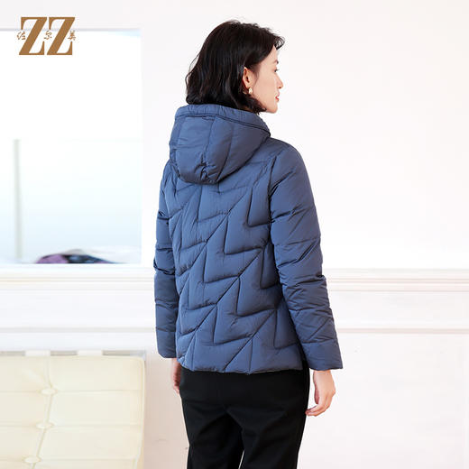 佐尔美冬季新款 简约时尚双面穿连帽短款羽绒服女E14YY04 商品图4