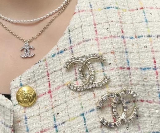 小香双C水钻胸针 商品图5