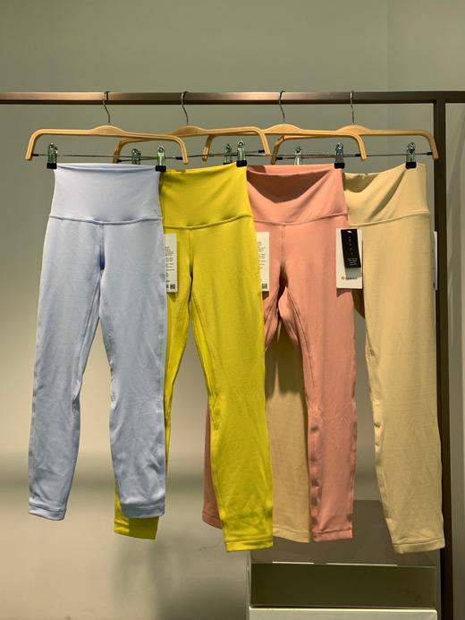 现货  款四露露柠檬LULU瑜伽裤 商品图0