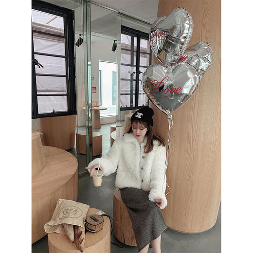 金蘑菇菇 冰岛小卷羊 / 真毛皮毛一体, 可爱贵气 年轻感皮草 商品图4
