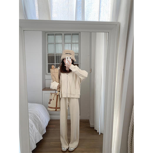 金蘑菇菇 奶香假期 套装版 / 舒适懒人线卫衣套组  慵懒休闲套装 商品图0