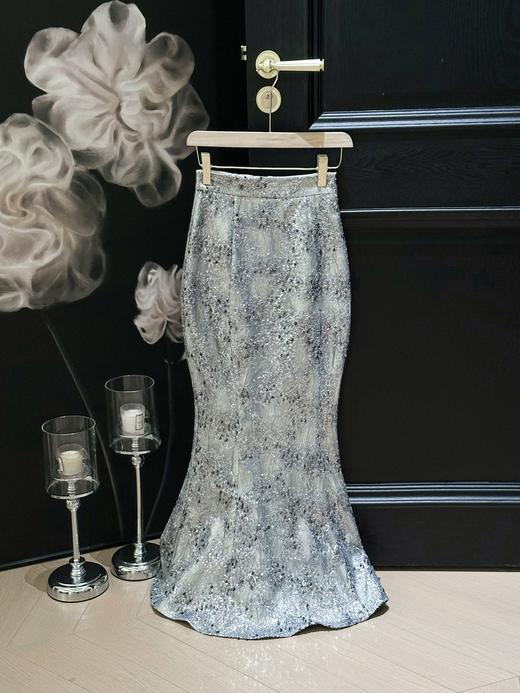 【孤品样衣，不退不换】【圣蒂斯舞会】绣花亮片网纱偏光金皮修身鱼尾摆半身裙 商品图5