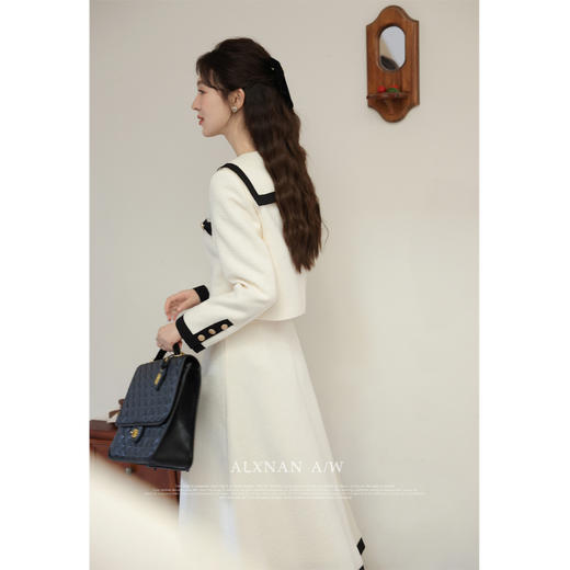 鹿向南《校园书签》杏色半身裙LXN32525BSQ 商品图1