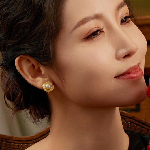 Manreya 玛芮雅“罗马神话”淡水珍珠耳夹优雅轻奢法式小众  简约 商品图3