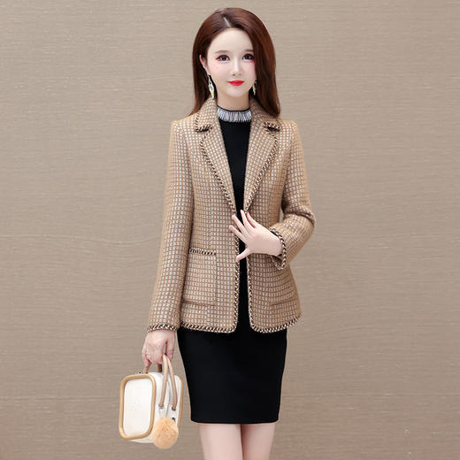 QYMLRX-KMB51-Y小香风西装短款外套女秋冬2023年新款小个子貂绒毛呢上衣 商品图0