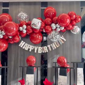 热烈红色系生日派对气球布置