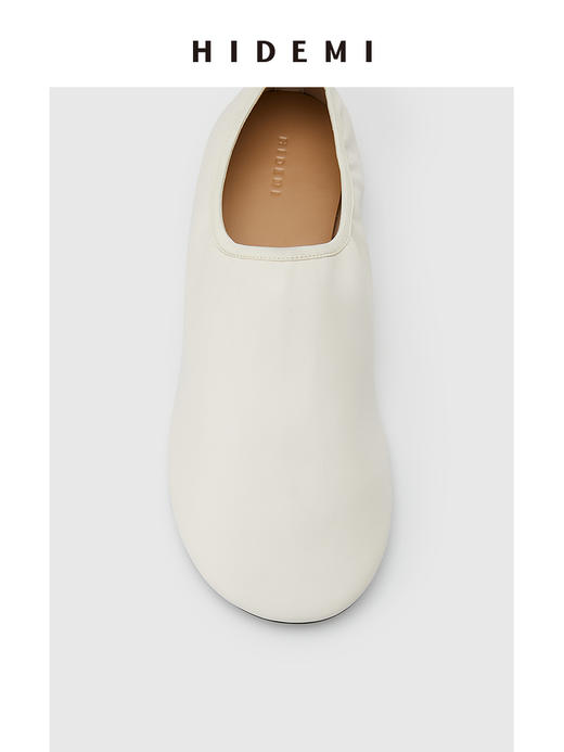 HIDEMI 小羊皮圆头松紧一脚蹬平底鞋 黑色/乳白色 商品图7