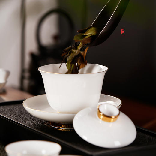 成艺/隐雕蝶恋套组/曼德密瓷德化手工描金白瓷抖音旗舰同款陶瓷功夫茶具 商品图1