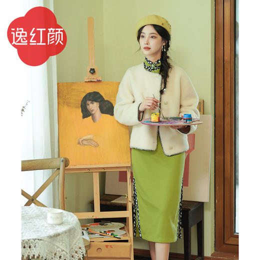 逸红颜柔羽2025年秋季新款旗袍外搭羊剪绒小香风外套圆领保暖百搭 商品图2