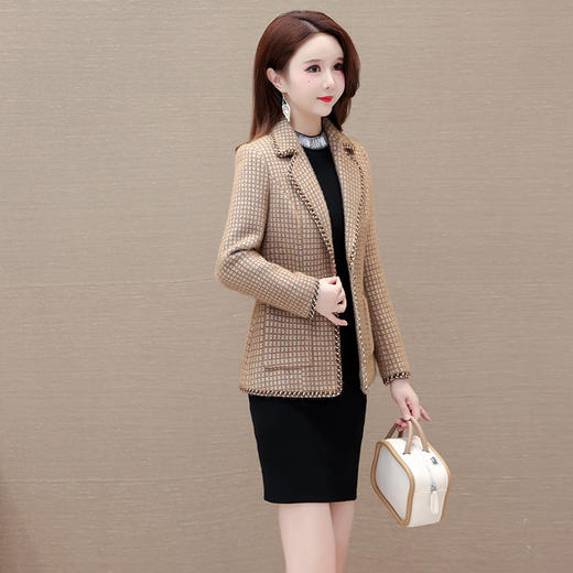 QYMLRX-KMB51-Y小香风西装短款外套女秋冬2023年新款小个子貂绒毛呢上衣 商品图1