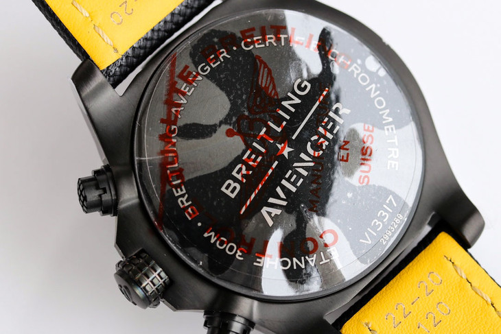 GF厂百年灵复仇者系列计时夜间任务版怎么样-GF手表评测