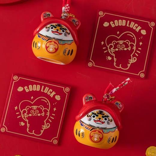 2024春节国潮龙年吉祥物陶瓷存钱罐虎福临门创意车载礼品摆件 商品图7