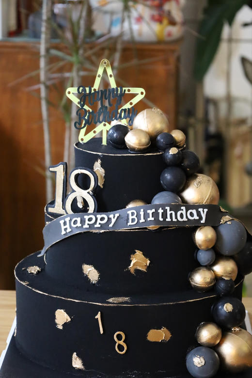 三层男士蛋糕（图为14寸+10寸+6寸） 商品图1