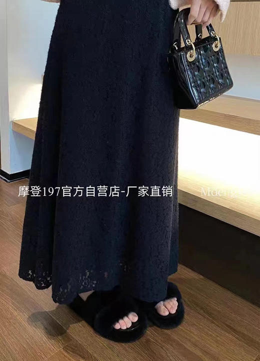 秋冬百搭蕾丝加厚裙 商品图0