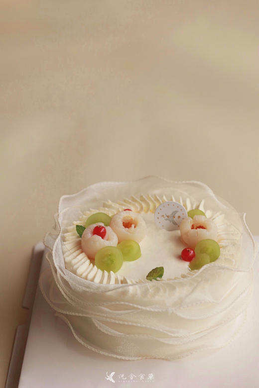 10寸酸奶油蛋糕 商品图0