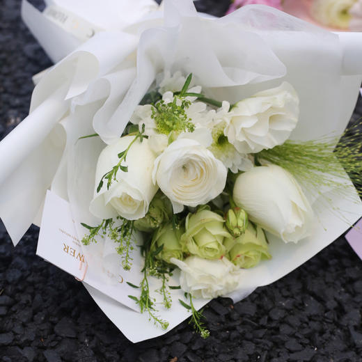 混搭小花束（花材随机，3束起送) 商品图3