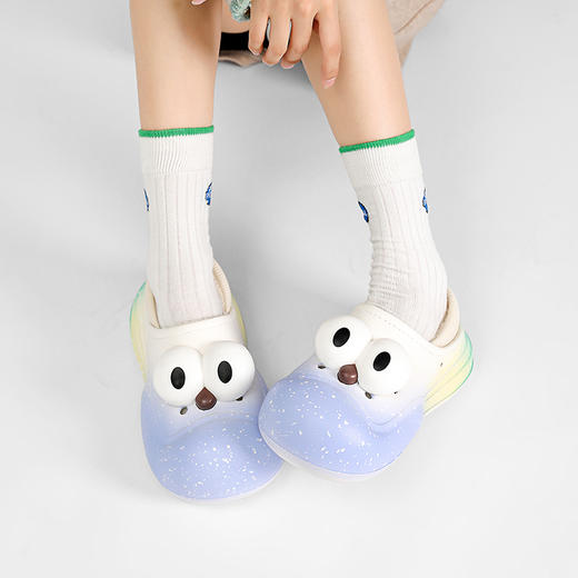 初选 星空色大眼蛙卡通棉拖 商品图1