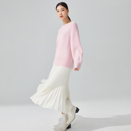 DWBS3394AN小山羊绒 东黎羊绒 马尔代夫阳光·白沙滩 女士针织插肩圆领羊绒衫 商品图1