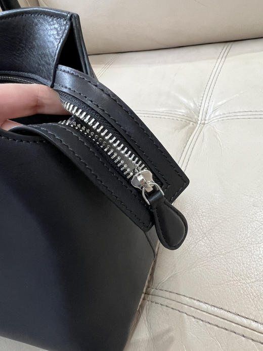 1030-4极限特惠 TR火爆款 Terrasse 内外全皮 长手柄托特包 实用 商品图10