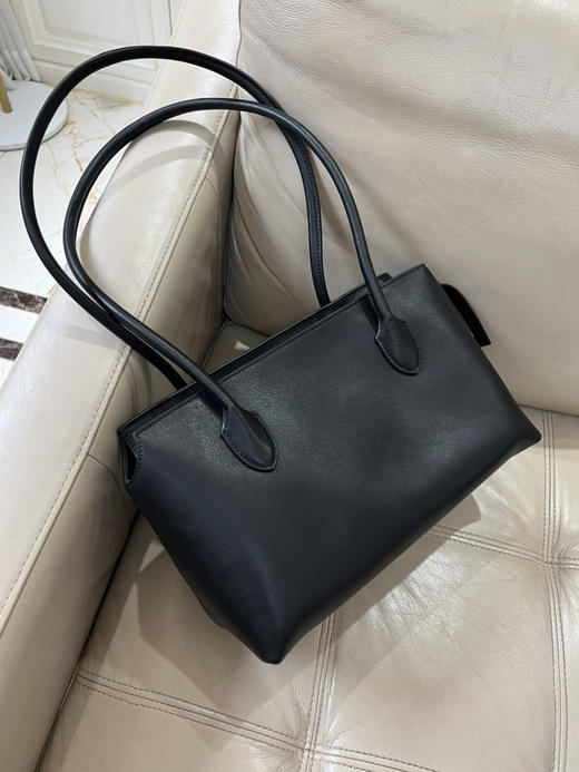 1030-4极限特惠 TR火爆款 Terrasse 内外全皮 长手柄托特包 实用 商品图3