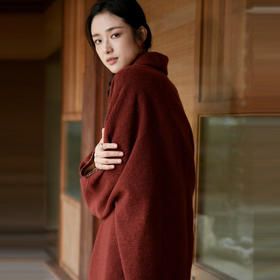 绽放870朵/典雅暗红色超柔羊毛纱线大翻领蝙蝠袖气质大衣毛呢外套